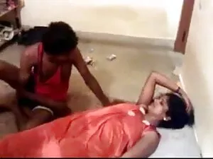 इतालवी सेक्सी में हि ...