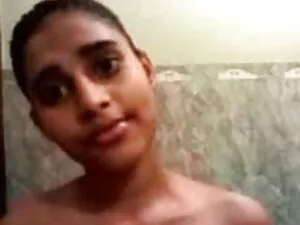 प्यारी लड़की सेक्सी  ...