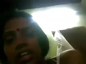 गर्म त्रिगुट इंग्लिश ...