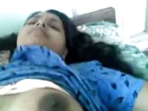 एमआईएलए पत्नी एक सेक ...
