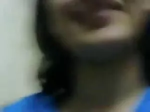 गोरा milf दो लंड इंग ...