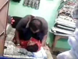 लेस्बियन मॉम नीना से ...