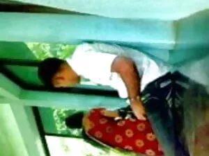नन्हा प्रेमी - उत्तम ...