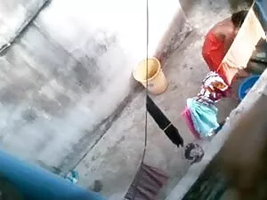 मोज़ा में बड़े हॉलीव ...