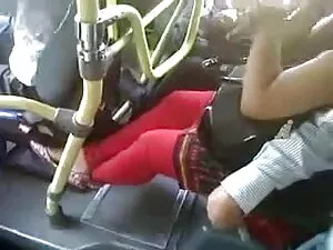 मैं लगातार अपने अंदर ...