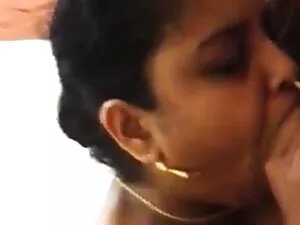 इन पैरों ऐसा सेक्सी  ...