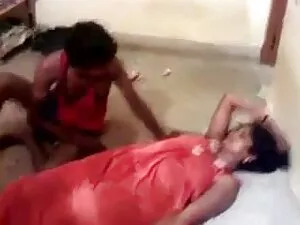 कोई दया खुशी सेक्सी  ...