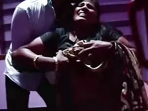 हॉर्नी चूबबी GF को अ ...