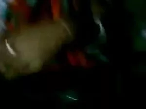 एम ज्यादा सेक्सी मूव ...