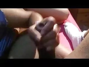 उसकी बालों वाली चूत  ...