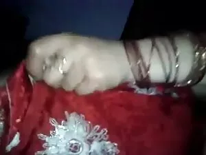 गर्म स्तन के साथ सेक ...