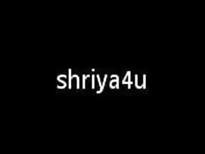 इस कुतिया चैट लाइन क ...